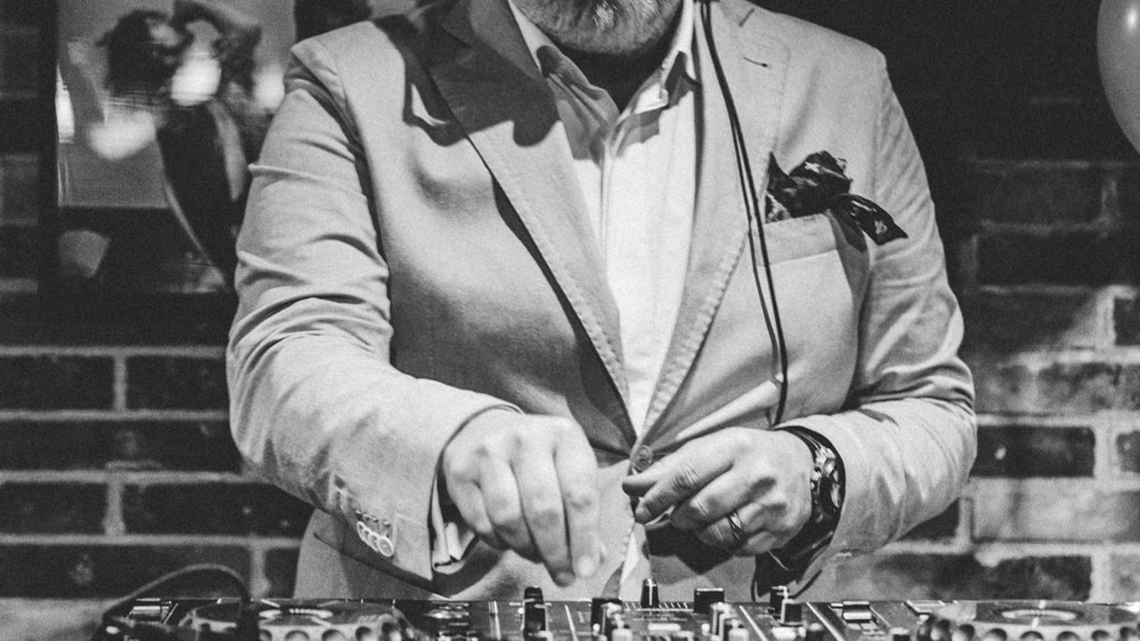 How to Brief Your Wedding DJ for a Croatia Destination Wedding